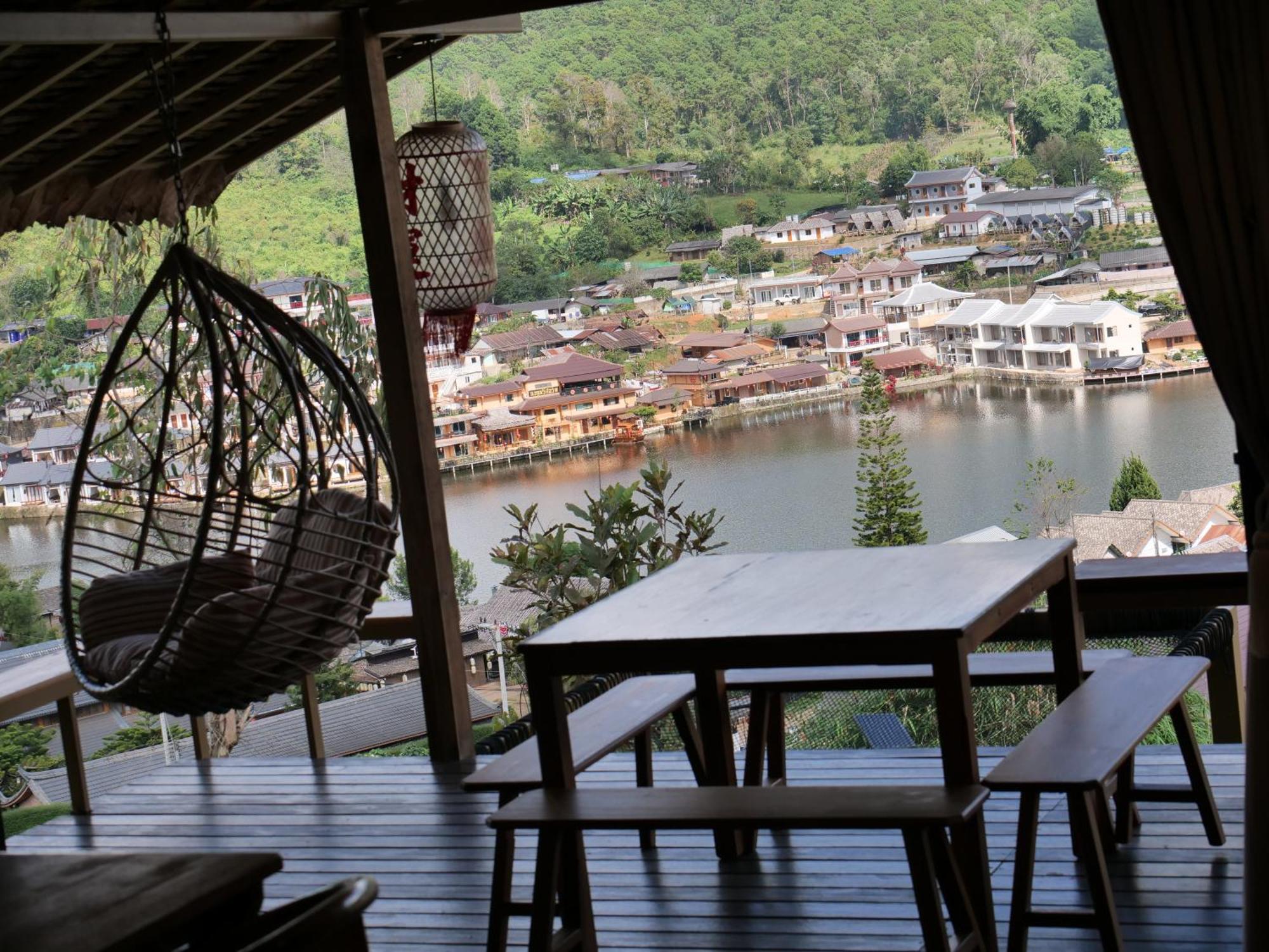 Hedreung Banrakthai Homestay And Camping Ban Rak Thai Екстер'єр фото